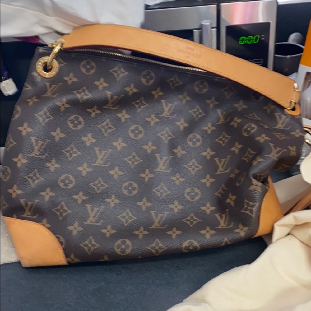 Louie Vuitton large purse